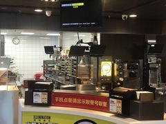 -麦当劳(政通路店)