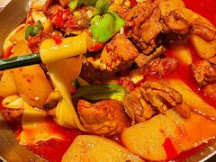 沙湾酸菜大盘鸡-塔哈尔·新疆盛宴(复地活力城店)