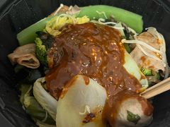 -小蛮椒麻辣烫·麻辣拌(青浦宝龙店)