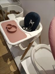 -英氏YeeHoO(颐堤港店)