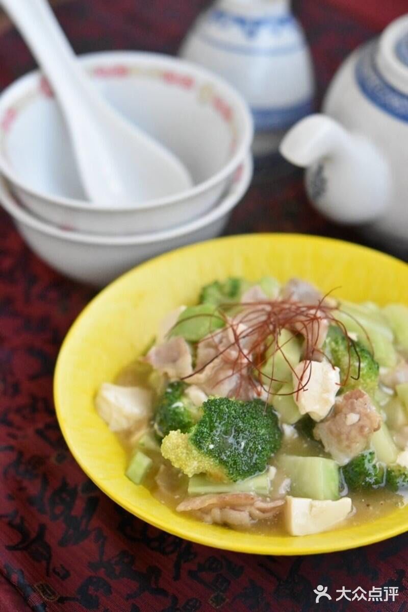 減脂必選🌟簡易料理：西蘭花煮豬五花豆腐🌟