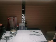 -红鼎豆捞·非遗鲍皇汤火锅(宝丰路店)