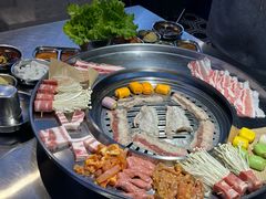 -哈哈碳都·牛肋条无限自助烤肉(宝龙店)