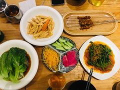 -嘻小北·兰州清汤牛肉面(太平洋森活天地店)