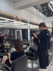 -厘里·salon