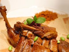 -万重锦·人文川菜馆(骡马市店)