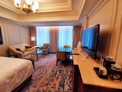 -广州富力丽思卡尔顿酒店