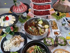 -潮汕酱记鲜牛肉火锅(欧尚店)
