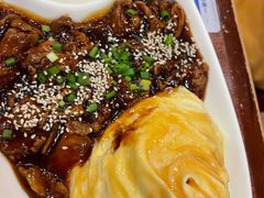 照烧肥牛蛋包饭-玛格萝妮比萨屋(四平店)
