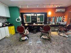 -鸿運 BARBER SHOP男士理发馆