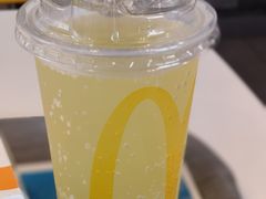 -麦当劳(健德桥得来速店)