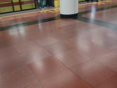 -公园前(地铁站)