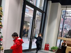 -王府井奥莱临潼小镇(临潼店)