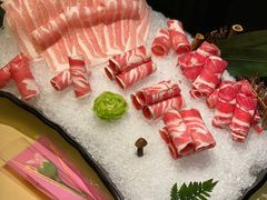 牛羊肉拼盘-余欢领鲜火锅(新街口店)