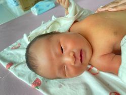 -菁幼月子会所(儿童医院店)