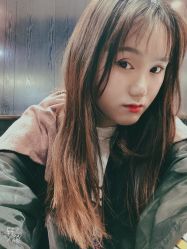 -苑苑发型设计