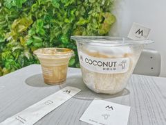 鲜椰冰咖-M Stand(宁波万象城店)