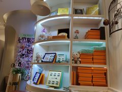 -燕庭·纯燕窝·甜品下午茶(南京西路店)