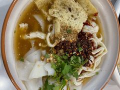 石河子风味凉皮-董小西的凉皮和椒麻鸡(三元桥店)