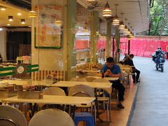 用餐区-玲又珑美食(盘福路店)