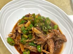 爆炒田鸡-沪依小酒馆心意菜