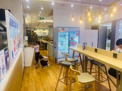 -DQ·蛋糕·冰淇淋(湖景东路店)