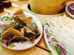 -芳村榕树头叹佬鸡煲(体育西店)