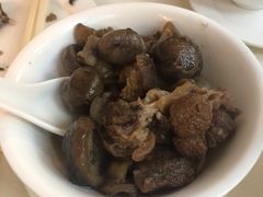 栗子炆豬手-创发潮州饭店