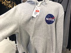 -H&M(来又来时尚购物广场店)