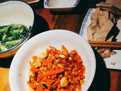-洞庭土菜小炒馆(易发广场店)