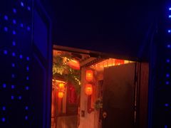 -暴风岛沉浸式体验馆(百联世纪店)