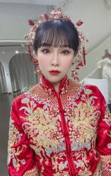 -艾米丽婚纱礼服