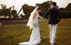 -拾年·定制婚纱摄影