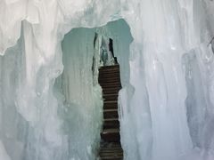 -大平台龙居瀑布旅游区