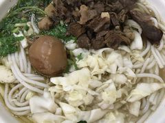 -花溪王记牛肉粉(四季花溪商场店)