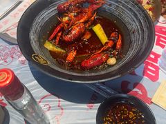 -肥肥虾庄·金牌油焖大虾(杨园滨江时代walk店)