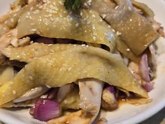 手撕葱油鸡-东山茶寮(新安店)