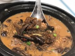 小鸡炖蘑菇-山东老家(黄埔分店)