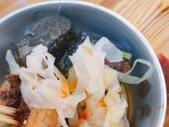 -白色精品·老长沙臭豆腐(文化店)