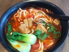 -李先生牛肉面大王(上海站南广场店)