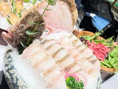 -红鼎豆捞·非遗鲍皇汤火锅(宝丰路店)