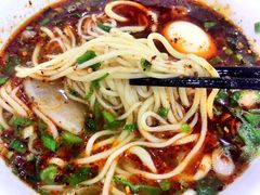 -牛一嘴·兰州牛肉面·大盘鸡(财富中心店)