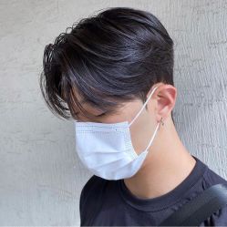 -变画·发型STUDIO