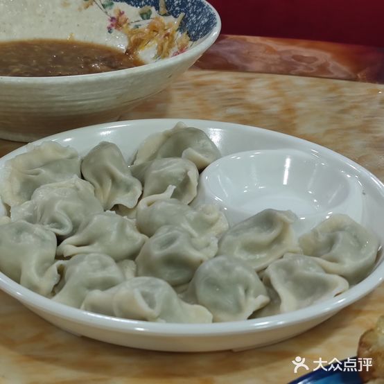 红立东北菜饺子馆(新港中路店)