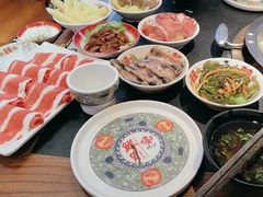 -沸炉重庆老火锅(军事博物馆店)
