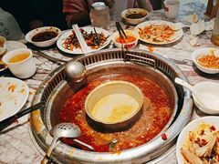 -鱼豆吉·豆浆鱼火锅(宜昌万达店)