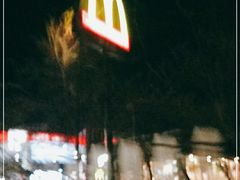 -麦当劳(滨河路DT店)