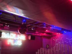 -Darling Queen·Mini·Live·House