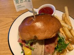 -龙治汉堡(中华城店)