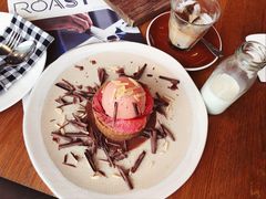 -ROAST coffee & eatery